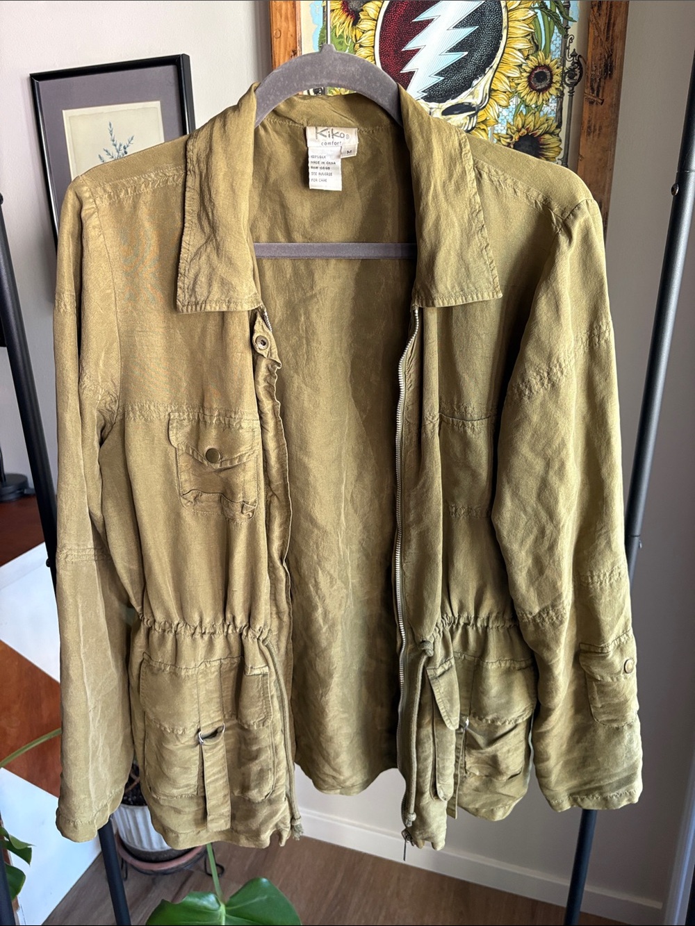 Vintage 100% silk green jacket